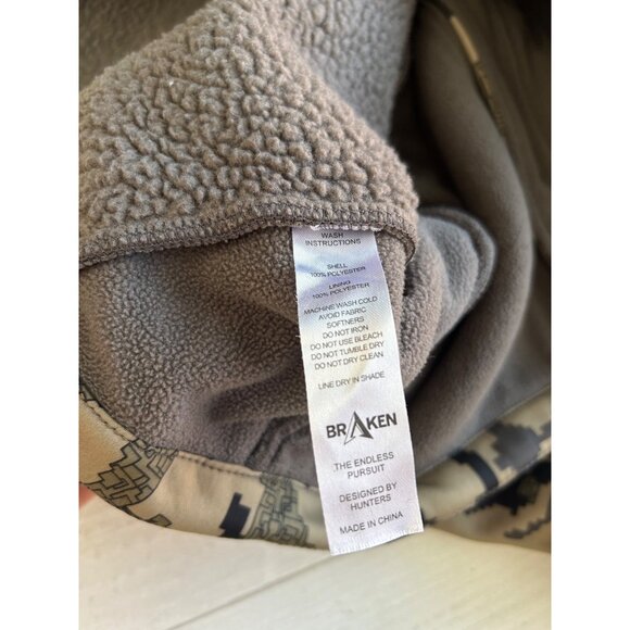 Braken Mens Camo Hooded Jacket W/ Fleece Lining Full Zip Medium Designed By Hunt - Picture 3 of 9